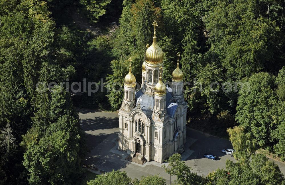 Wiesbaden from above - Die Russisch-Orthodoxe Kirche der heiligen Elisabeth auf dem Neroberg. Die Kirche in Wiesbaden wurde 1847 bis 1855 anlässlich des Todes der Großfürstin von Russland und Herzogin von Nassau erbaut. The Russian Orthodox Church of St. Elizabeth on the Neroberg. The church in Wiesbaden was built from 1847 to 1855 on the occasion of death of the Grand Duchess of Russia and Duchess of Nassau.