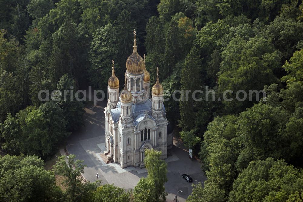 Wiesbaden from above - Die Russisch-Orthodoxe Kirche der heiligen Elisabeth auf dem Neroberg. Die Kirche in Wiesbaden wurde 1847 bis 1855 anlässlich des Todes der Großfürstin von Russland und Herzogin von Nassau erbaut. The Russian Orthodox Church of St. Elizabeth on the Neroberg. The church in Wiesbaden was built from 1847 to 1855 on the occasion of death of the Grand Duchess of Russia and Duchess of Nassau.