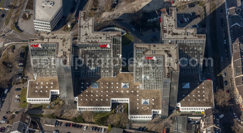 Düsseldorf from above - The RWI4 high-rise complex in Dusseldorf's government district. The four office towers were built in 1974