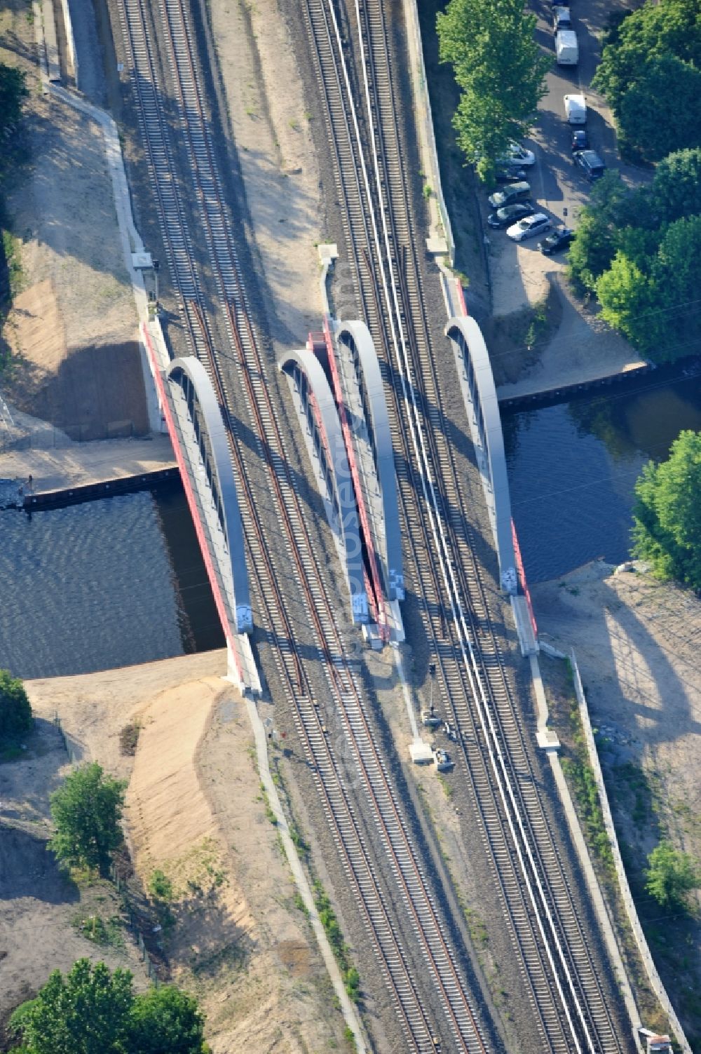 Berlin from the bird's eye view: View the canal bridge of the city railway station Berlin - Baumschulenweg