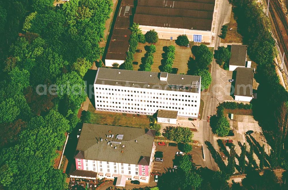 Aerial image Berlin -Grünau - S-Bahndepot der Berliner S-Bahn GmbH und Gelände der Bombadier AG östlich des S-Bahnhofs Grünau. Ort: Berlin -Grünau Datum: 15.05.03