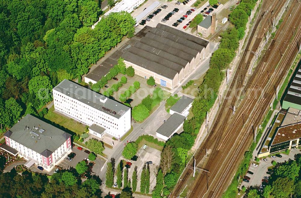 Berlin -Grünau from above - S-Bahndepot der Berliner S-Bahn GmbH und Gelände der Bombadier AG östlich des S-Bahnhofs Grünau. Ort: Berlin -Grünau Datum: 15.05.03