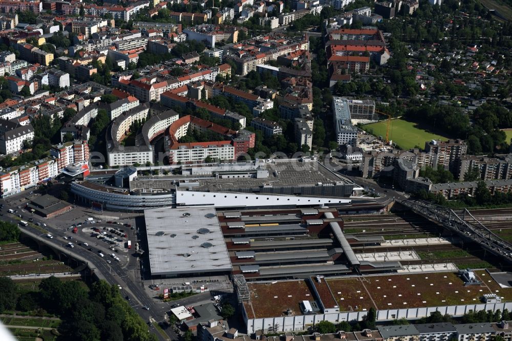 Berlin from above - S-Bahn station Berlin-Gesundbrunnen with the Gesundbrunnen Center of ECE at the park Humboldthain in Berlin Wedding