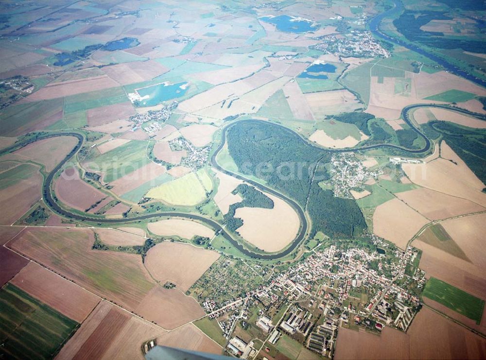 Aerial photograph Tornitz - Blick auf die Saalemündung im Bereich Tornitz, Groß-Rosenberg, Barby und Grizehne.