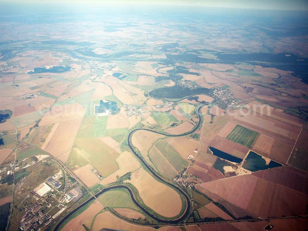 Aerial photograph Tornitz - Blick auf die Saalemündung bei Tornitz