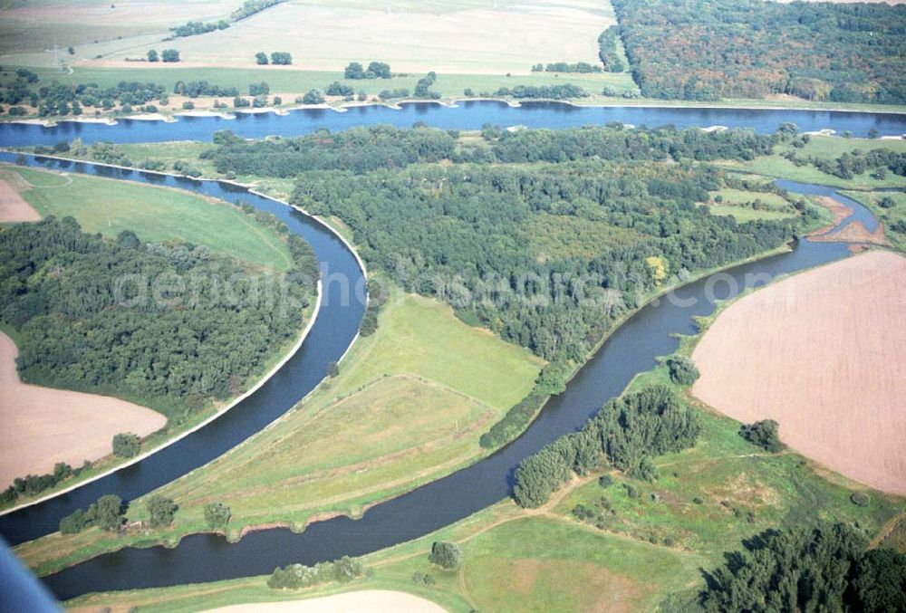 Aerial photograph Tornitz - Blick auf die Saalemündung bei Tornitz