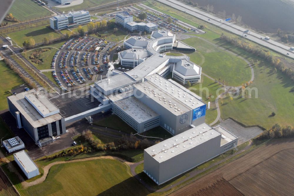 Aerial photograph Barleben - Blick auf das Areal der Salutas Pharma GmbH in Barleben. Salutas entwickelt, fertigt, lagert und versendet hochwertige Pharmazeutika in einem der modernsten Pharmaproduktions- und Logistikzentren Europas. Das 1995 nach Investitionen von umgerechnet rund 170 Millionen Euro in Vollbetrieb genommene Werk ist mit derzeit 1.400 Mitarbeiter(innen) und Arbeitgebern ein bedeutender Wirtschaftsfaktor für das Land Sachsen-Anhalt. Kontakt: SALUTAS Pharma GmbH, Otto-von-Guericke Allee 1, 39179 Barleben, Tel.: 039203 / 71 - 0,