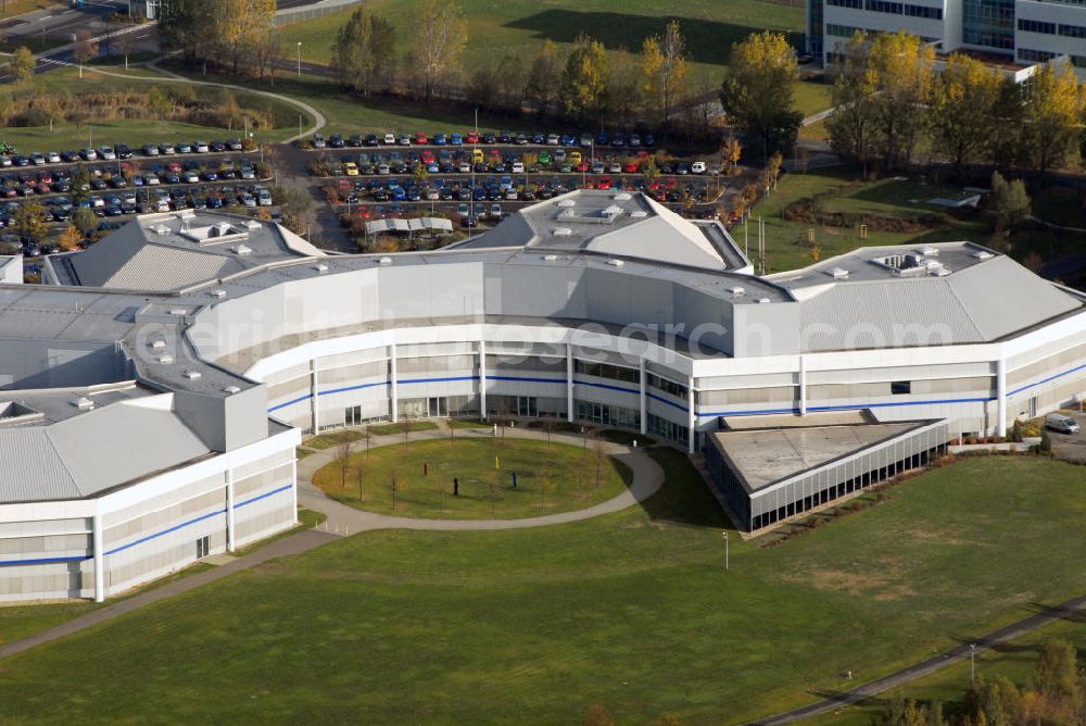 Aerial photograph Barleben - Blick auf das Areal der Salutas Pharma GmbH in Barleben. Salutas entwickelt, fertigt, lagert und versendet hochwertige Pharmazeutika in einem der modernsten Pharmaproduktions- und Logistikzentren Europas. Das 1995 nach Investitionen von umgerechnet rund 170 Millionen Euro in Vollbetrieb genommene Werk ist mit derzeit 1.400 Mitarbeiter(innen) und Arbeitgebern ein bedeutender Wirtschaftsfaktor für das Land Sachsen-Anhalt. Kontakt: SALUTAS Pharma GmbH, Otto-von-Guericke Allee 1, 39179 Barleben, Tel.: 039203 / 71 - 0,