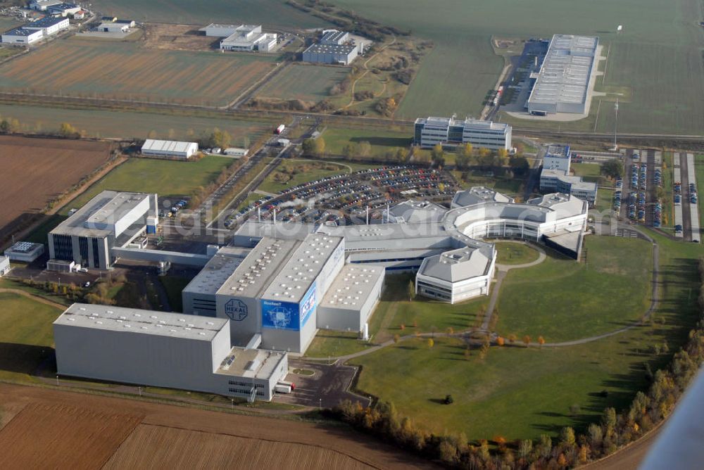 Barleben from the bird's eye view: Blick auf das Areal der Salutas Pharma GmbH in Barleben. Salutas entwickelt, fertigt, lagert und versendet hochwertige Pharmazeutika in einem der modernsten Pharmaproduktions- und Logistikzentren Europas. Das 1995 nach Investitionen von umgerechnet rund 170 Millionen Euro in Vollbetrieb genommene Werk ist mit derzeit 1.400 Mitarbeiter(innen) und Arbeitgebern ein bedeutender Wirtschaftsfaktor für das Land Sachsen-Anhalt. Kontakt: SALUTAS Pharma GmbH, Otto-von-Guericke Allee 1, 39179 Barleben, Tel.: 039203 / 71 - 0,