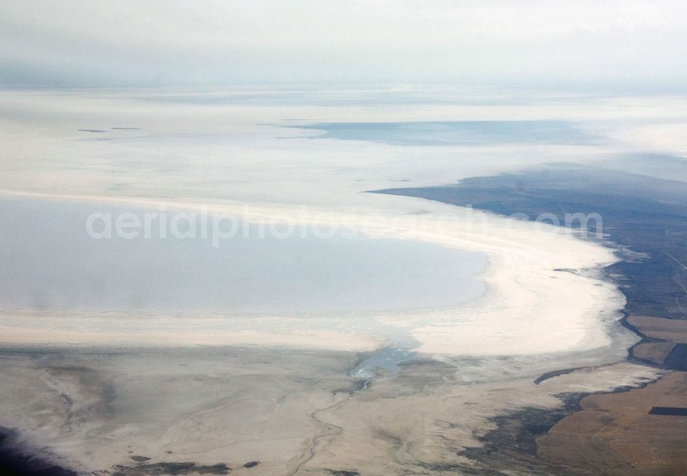 Sereflikochisar from the bird's eye view: View of the Salt Lake / Tuz Gölü near Sereflikochisar in the province / Il Ankara in Turkey / Türkiye. In the three at the salt lake located salt factories 70 percent of the salt consumed in Turkey is produced