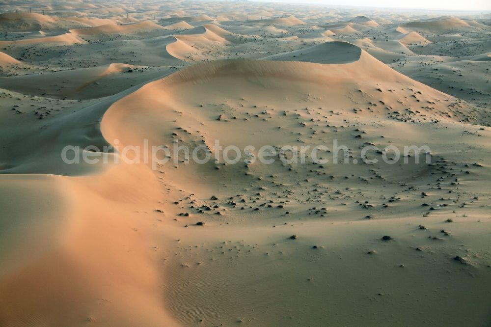 Aerial photograph Dubai - Sand and desert landscape near Dubai, United Arab Emirates