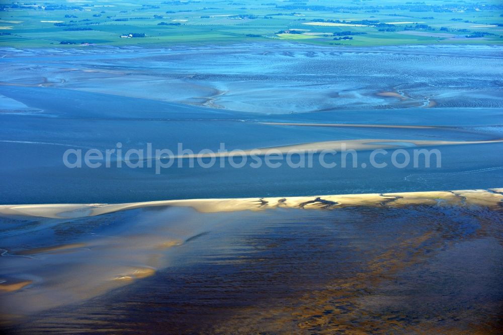 Aerial image Hedwigenkoog - Sandbank- forest area in the sea water surface of North Sea in Hedwigenkoog in the state Schleswig-Holstein