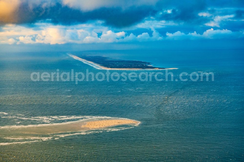 Aerial photograph Hörnum - Sandbank - structures in the North Sea with seals in front of Hoernum (Sylt) in the state Schleswig-Holstein, Germany