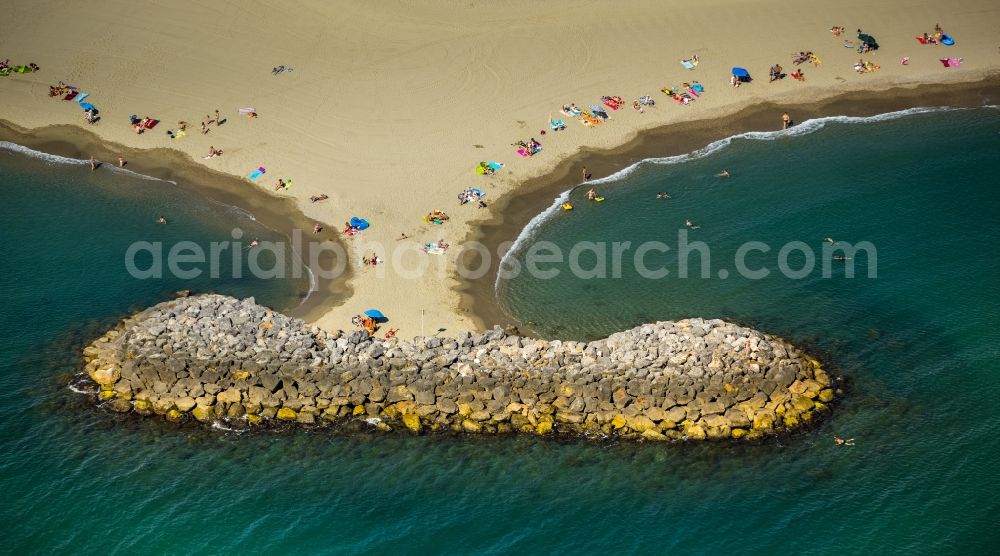 Aerial photograph Sainte-Marie - Hammer sand beach at Sainte-Marie in the province of Languedoc-Roussillon in France