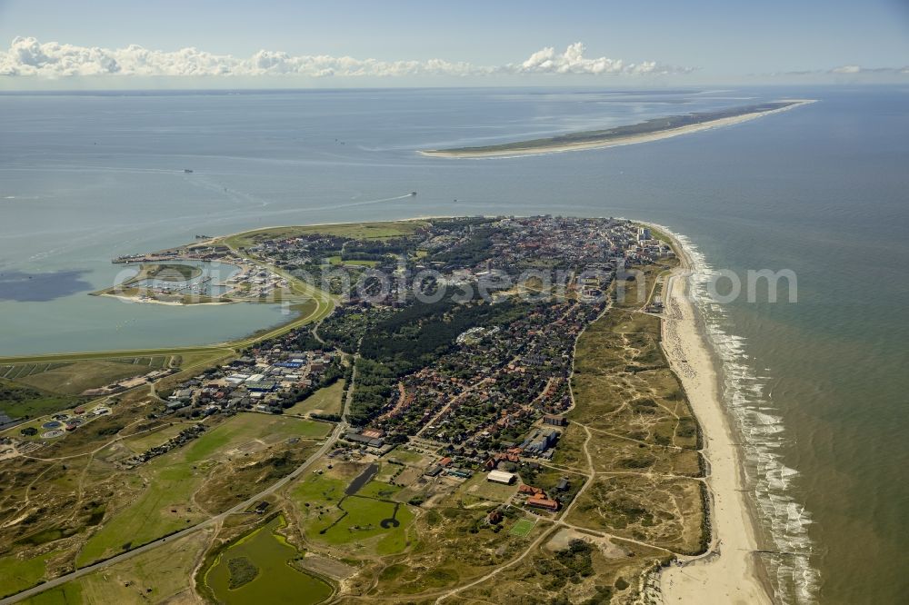 Aerial image Norderney - Sand beach in the coastal area of the North Sea on the island of Norderney in Lower Saxony