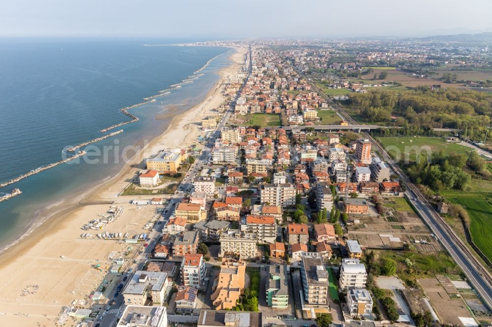 Rimini from the bird's eye view: Beach landscape along the at the Mediterranean sea in Rimini in Emilia-Romagna, Italy