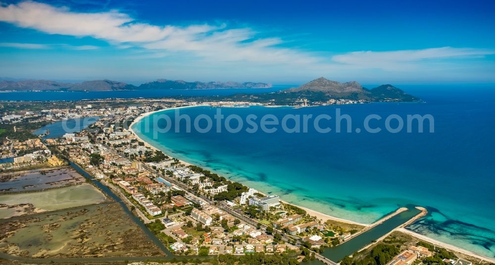 Aerial photograph Can Picafort - Beach landscape along the on the Balearic Sea in Can Picafort in Balearic island of Mallorca, Spain