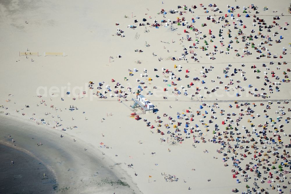 Borkum from above - Beach landscape on the North Sea in Borkum in the state Lower Saxony