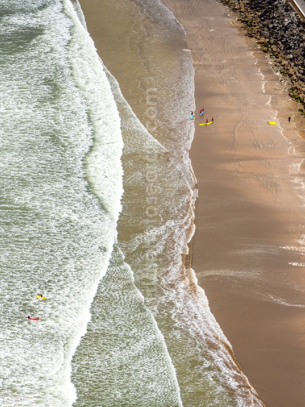 Lahinch from the bird's eye view: Beach landscape on the Coast - North Atlantic Ocean in Lahinch in Clare, Ireland