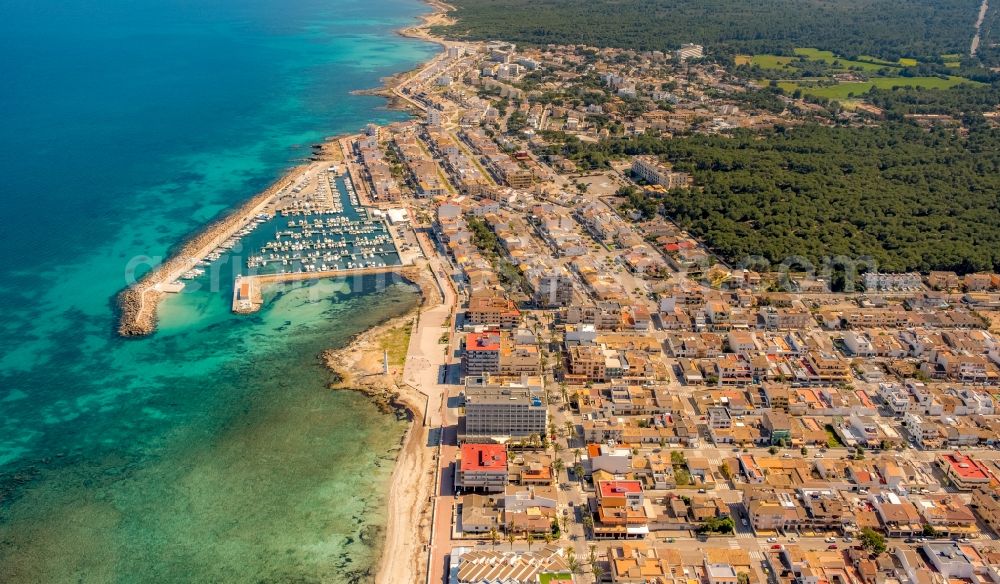 Aerial photograph Can Picafort - Beach landscape along the and Marina in Can Picafort in Balearic island of Mallorca, Spain