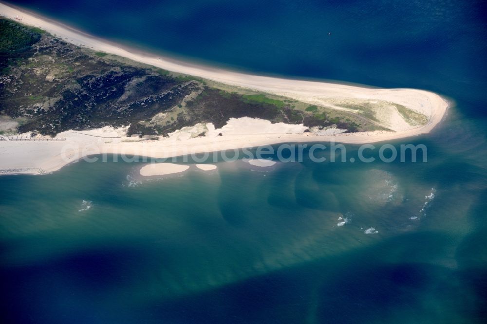 Hörnum (Sylt) from the bird's eye view: Beach landscape on the North Sea in Hoernum (Sylt) in the state Schleswig-Holstein