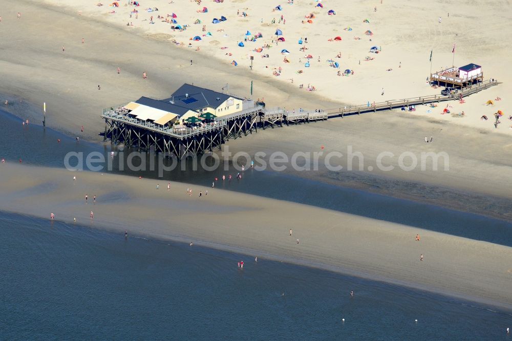 Aerial photograph Sankt Peter-Ording - Beach landscape on the North Sea coast in Sankt Peter-Ording in the state Schleswig-Holstein