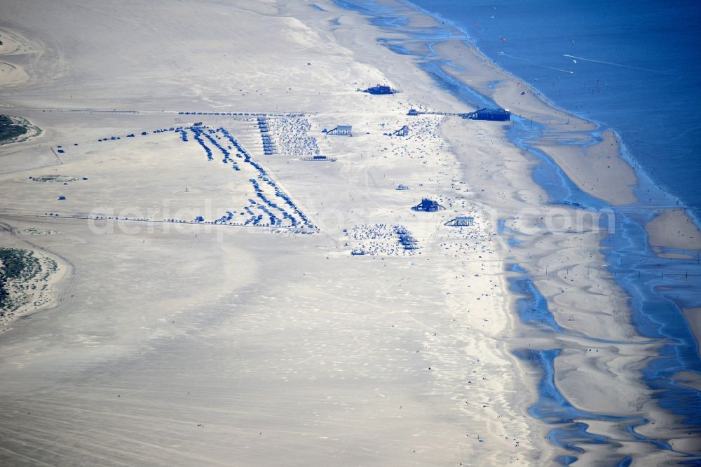 Aerial image Sankt Peter-Ording - Beach landscape on the North Sea coast in Sankt Peter-Ording in the state Schleswig-Holstein