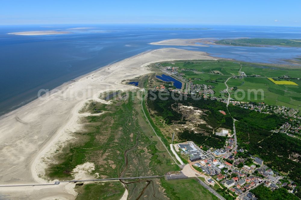 Aerial image Sankt Peter-Ording - Beach landscape on the North Sea coast in Sankt Peter-Ording in the state Schleswig-Holstein