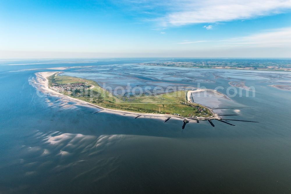 Aerial photograph Wangerooge - Beach landscape on the North Sea coast in Wangerooge in the state Lower Saxony