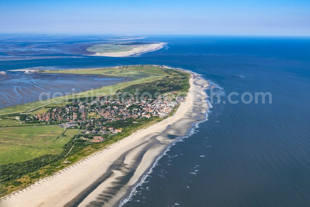 Aerial photograph Wangerooge - Beach landscape on the North Sea coast in Wangerooge in the state Lower Saxony