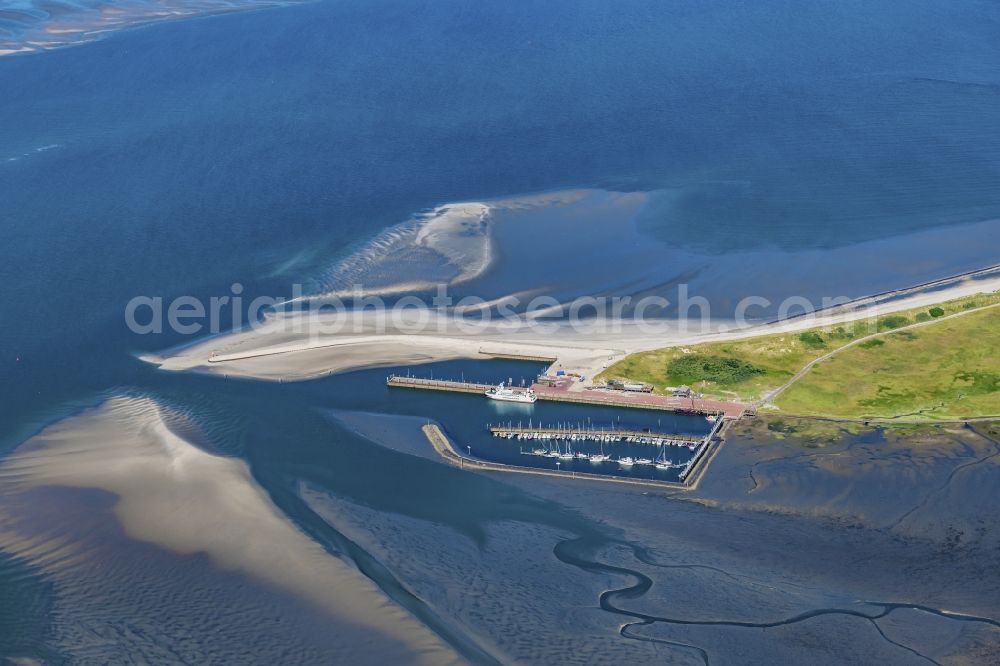 Aerial photograph Wangerooge - Beach landscape on the North Sea coast in Wangerooge in the state Lower Saxony