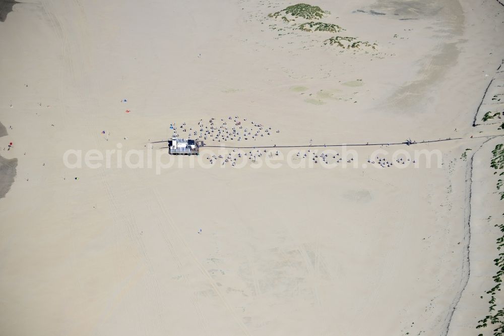 Norderney from the bird's eye view: Beach landscape on the North Sea in Norderney in the state Lower Saxony