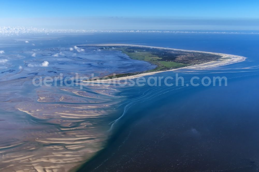 Aerial image Wittdün auf Amrum - Beach landscape on the North Sea in Wittduen auf Amrum in the state Schleswig-Holstein