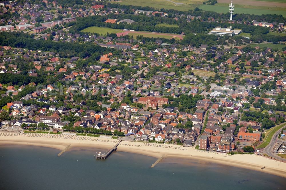 Aerial photograph Wyk auf Föhr - Beach landscape on the North Sea in Wyk auf Foehr in the state Schleswig-Holstein