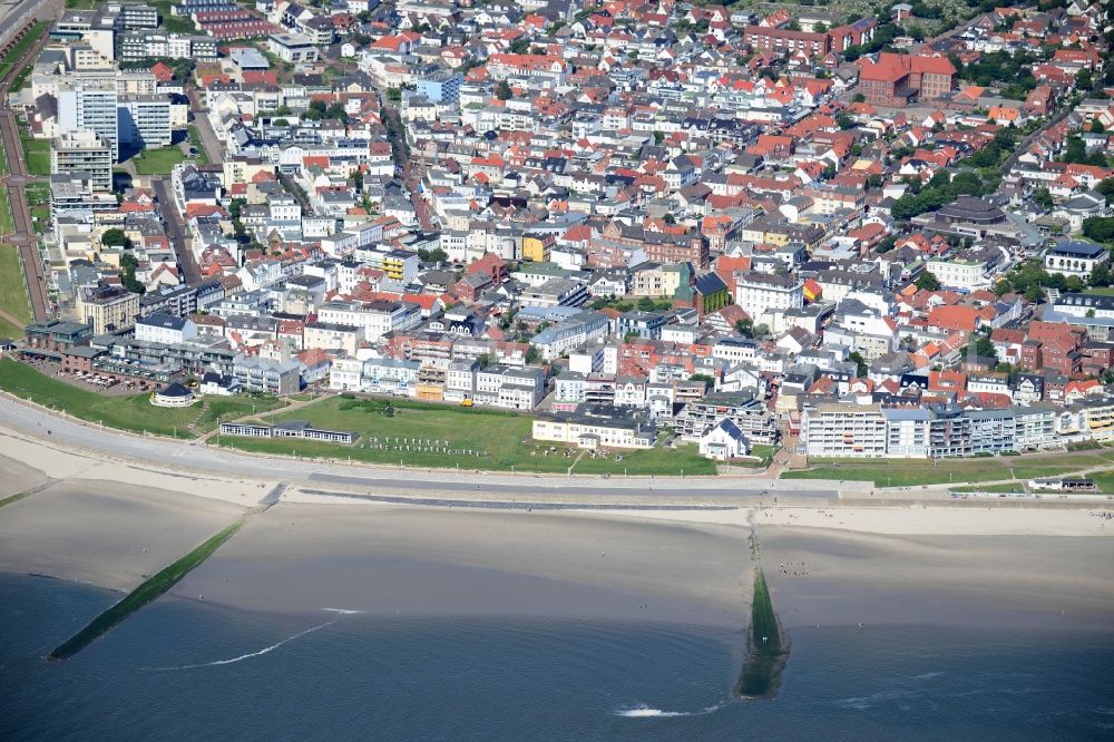 Aerial photograph Norderney - Beach landscape on the North Sea to island Norderney in the state Lower Saxony