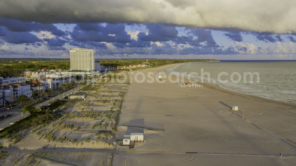 Rostock from above - Beach landscape along the in the district Warnemuende in Rostock in the state Mecklenburg - Western Pomerania, Germany