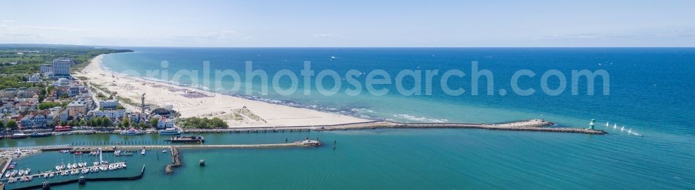 Rostock from above - Beach landscape along the of Baltic Sea in the district Warnemuende in Rostock in the state Mecklenburg - Western Pomerania, Germany