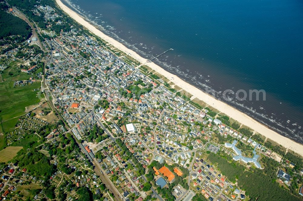 Aerial image Seebad Ahlbeck - Beach landscape on the Baltic Sea in Seebad Ahlbeck in the state Mecklenburg - Western Pomerania