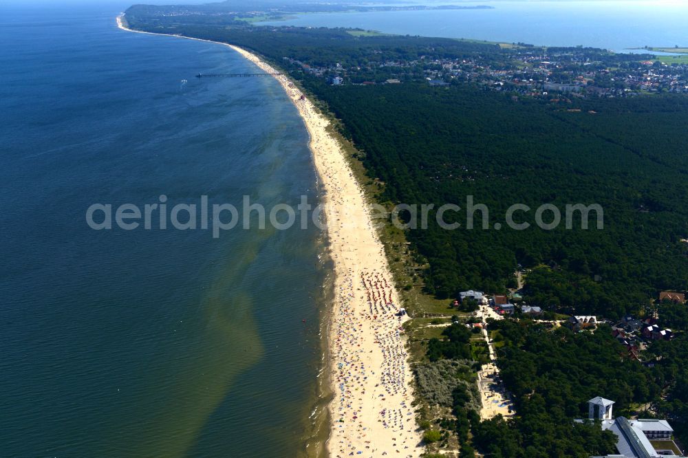 Aerial photograph Trassenheide - Beach landscape along the of Baltic Sea in Trassenheide on the island of Usedom in the state Mecklenburg - Western Pomerania, Germany