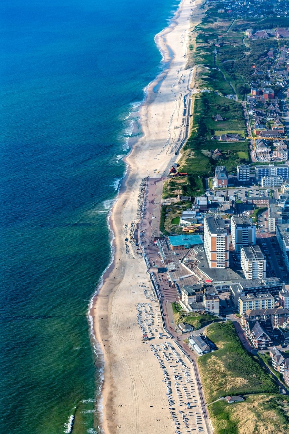 Aerial image Sylt - Beach landscape in the district Westerland in Sylt on Island Sylt in the state Schleswig-Holstein, Germany