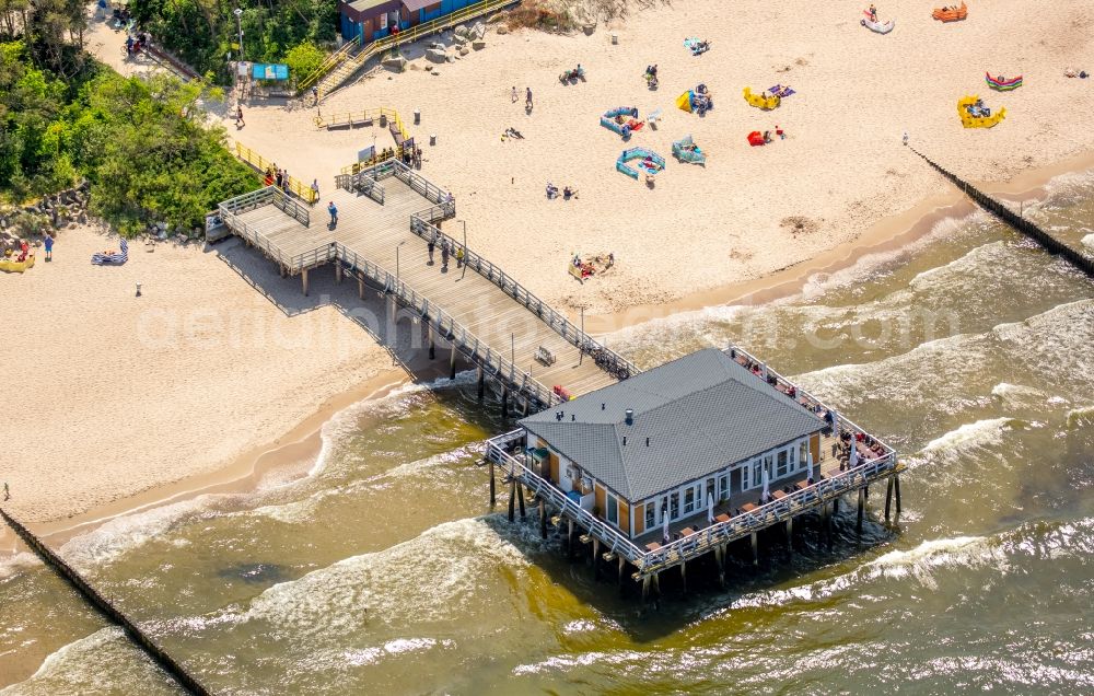 Aerial photograph Ustronie Morskie - Sand and beach landscape on the pier of Baltic Sea in Ustronie Morskie in West Pomerania, Poland