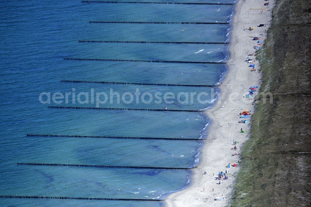 Wustrow from the bird's eye view: Beach landscape on the in Wustrow in the state Mecklenburg - Western Pomerania