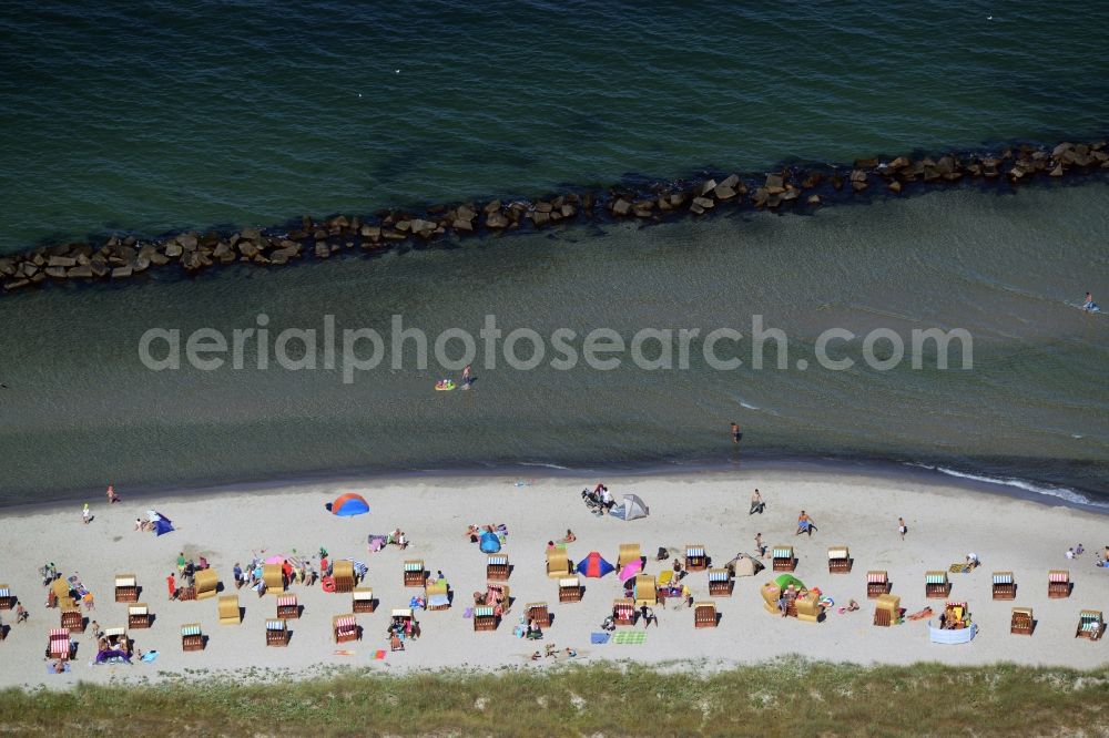 Aerial photograph Wustrow - Beach landscape on the in Wustrow in the state Mecklenburg - Western Pomerania