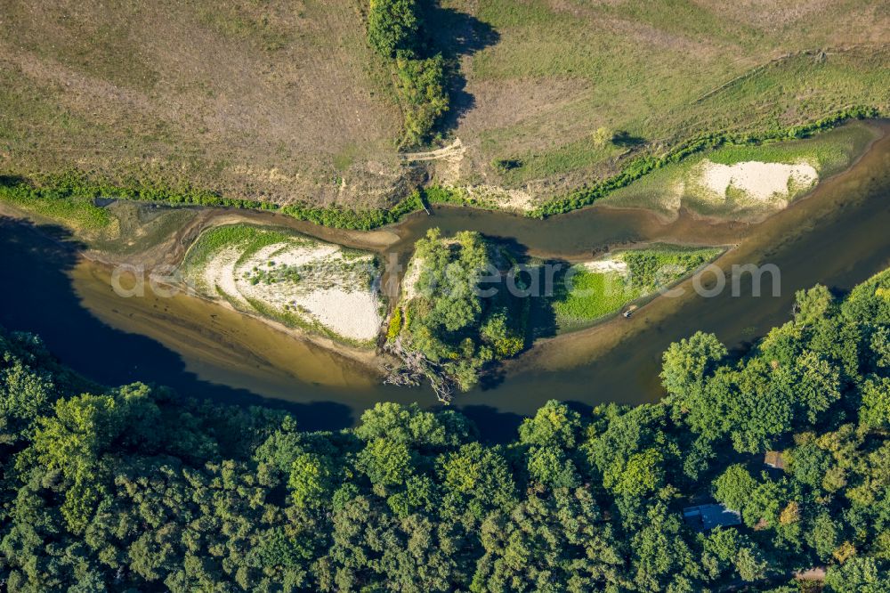 Ahsen from above - Sandy beach landscape along the banks of the river of Lippe in Ahsen in the state North Rhine-Westphalia, Germany