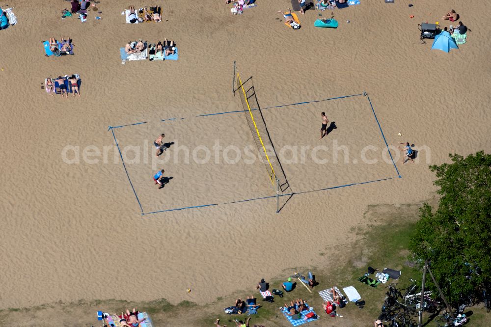 Aerial image Bremen - Sandy beach landscape along the banks of the river on Strandbad Weserstrand in the district Huckelriede in Bremen, Germany