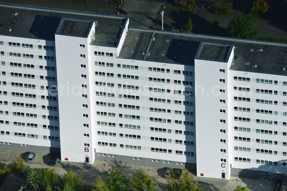 Aerial photograph Berlin Lichtenberg - Reorganized and modernized DDR block as students and single-residence Q 216 at Lichtenberg station in Berlin