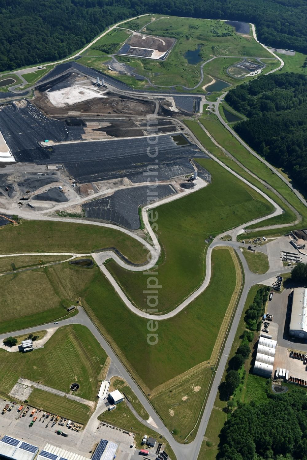 Aerial image Selmsdorf - Renovation, sealing and restoration work on the site of the refurbished landfill Deponie Ihlenberg in Selmsdorf in the state Mecklenburg - Western Pomerania, Germany