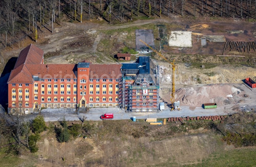 Aerial image Oeventrop - Roof truss renovation and restoration of the building of the former senior citizens' home Klosterberg in Arnsberg in the Ruhr area in the state North Rhine-Westphalia, Germany