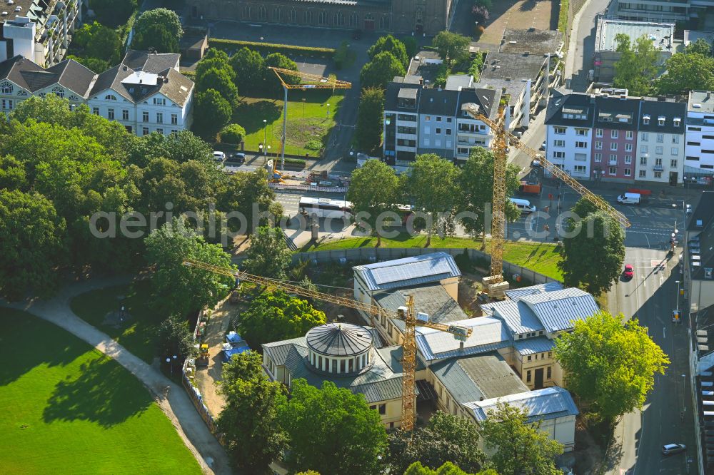 Aerial photograph Bonn - Construction site for reconstruction and modernization and renovation of a building Archaeologisches Institut and Akademisches Kunstmuseum of Universitaet Bonn on street Am Hofgarten in the district Suedstadt in Bonn in the state North Rhine-Westphalia, Germany