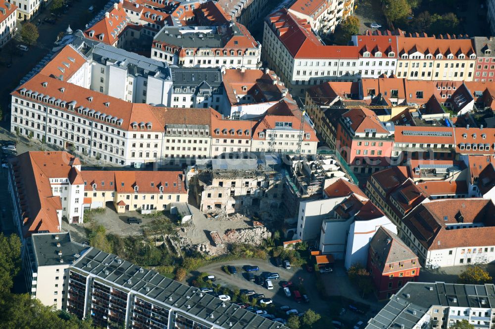 Dresden from above - Construction site for reconstruction and modernization and renovation of a building Hotel Stadt Leipzig on Raehnitzgasse corner Heinrichstrasse in the district Innere Neustadt in Dresden in the state Saxony, Germany